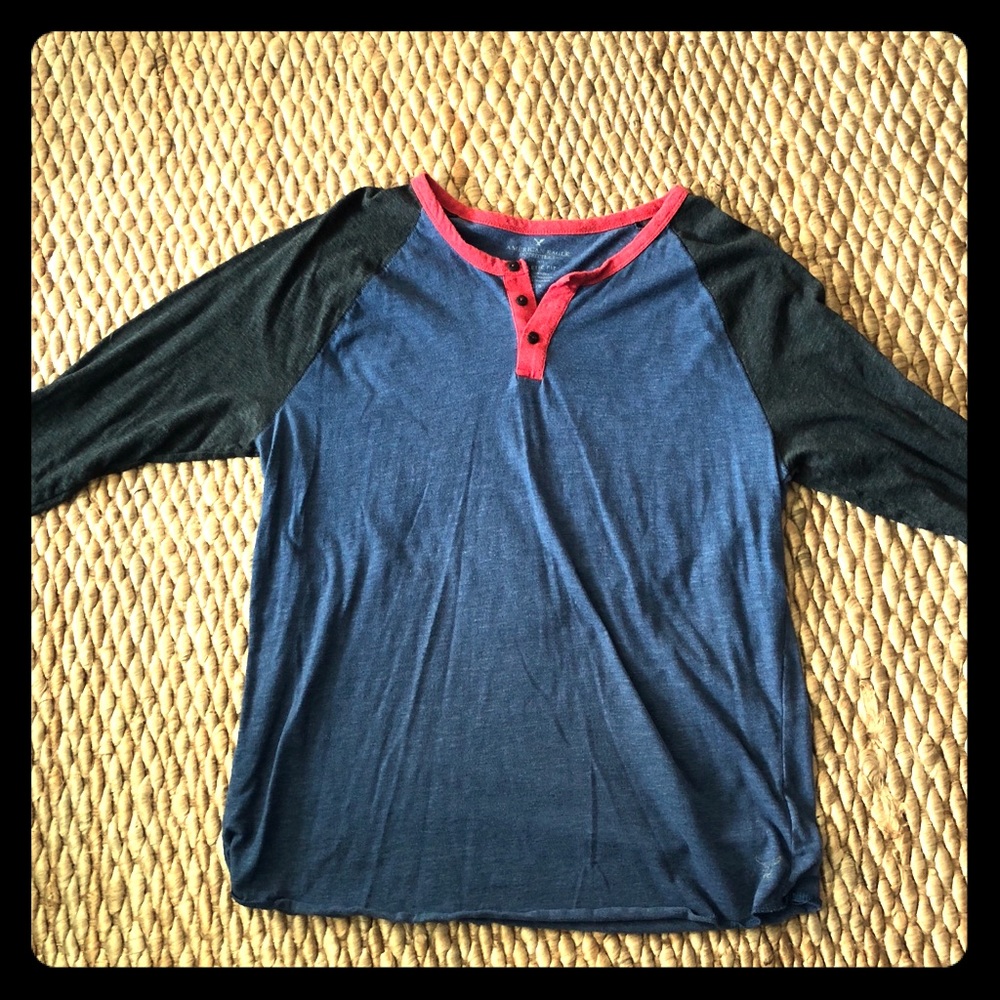 American Eagle Henley